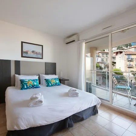 Monaco, Sea View, Bright בוסוליי