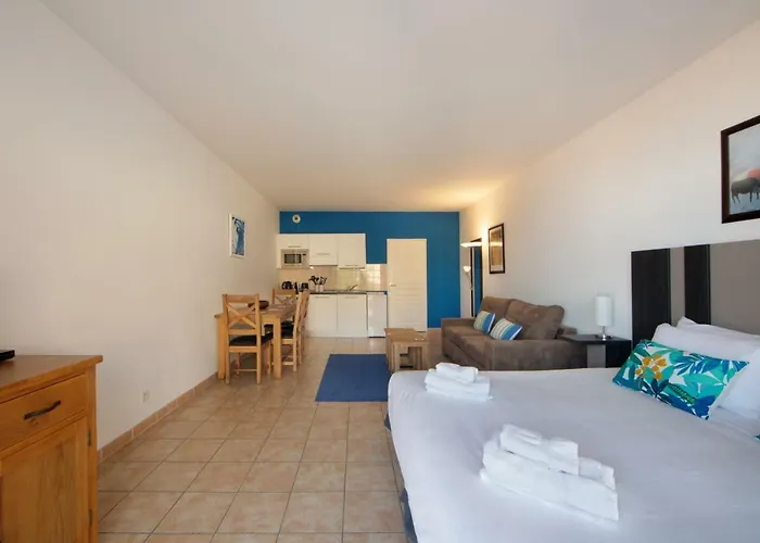 Apartament Monaco, Sea View, Bright